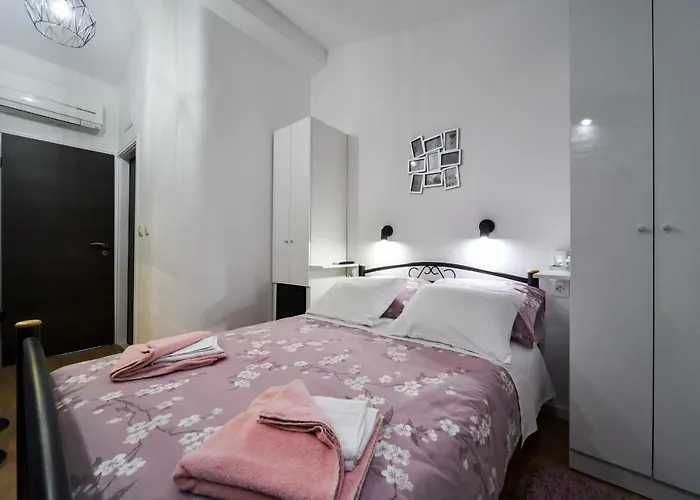 Nekic 1 게스트하우스 2*