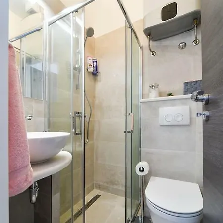 Nekic 1 بيت ضيافة 2*